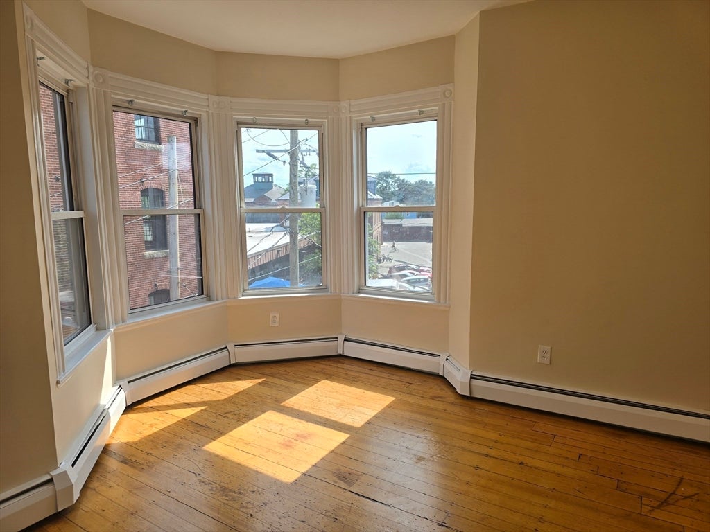 9-11 Bismarck St #3, Boston, MA, 9-11 Bismarck St #3, Boston, MA Photo #1