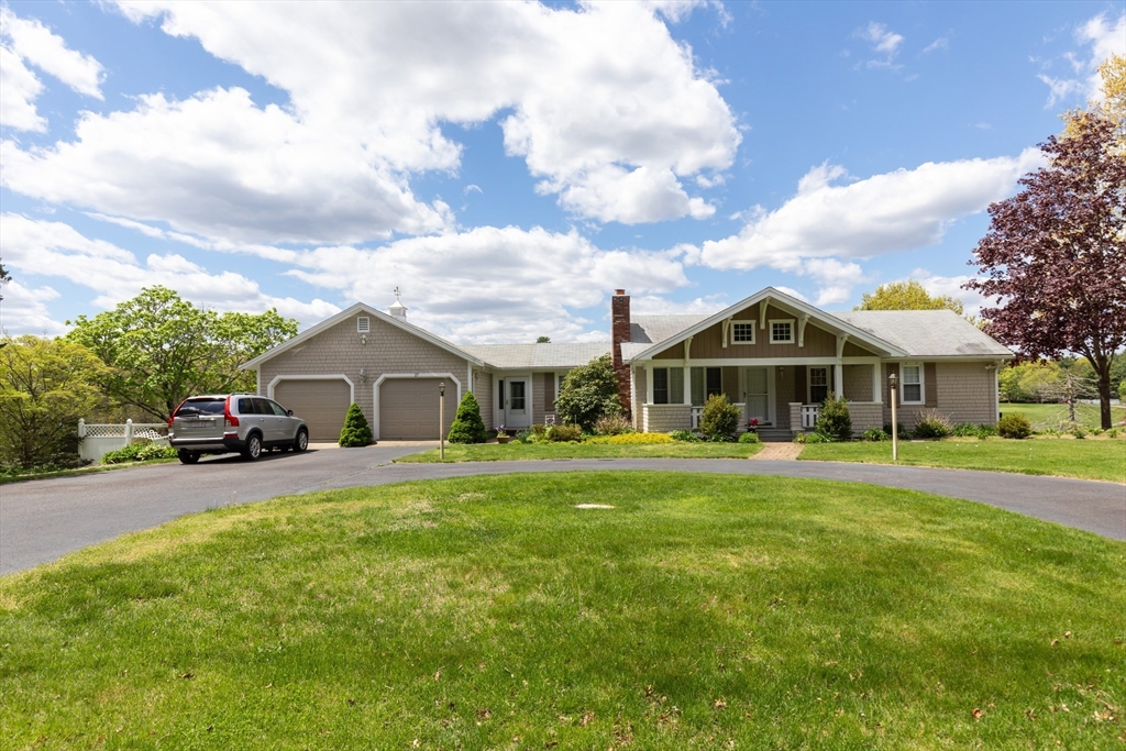 27 Reservoir Ave, Lakeville, MA Photo #1