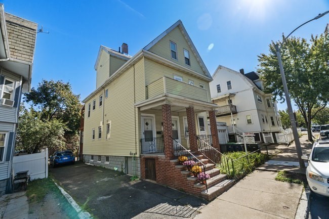 7-9 Rhode Island Ave