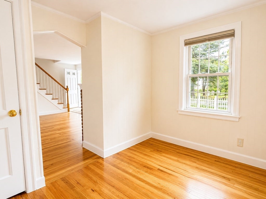 106 Russell Rd, Newton, MA, 106 Russell Rd, Newton, MA Photo #3