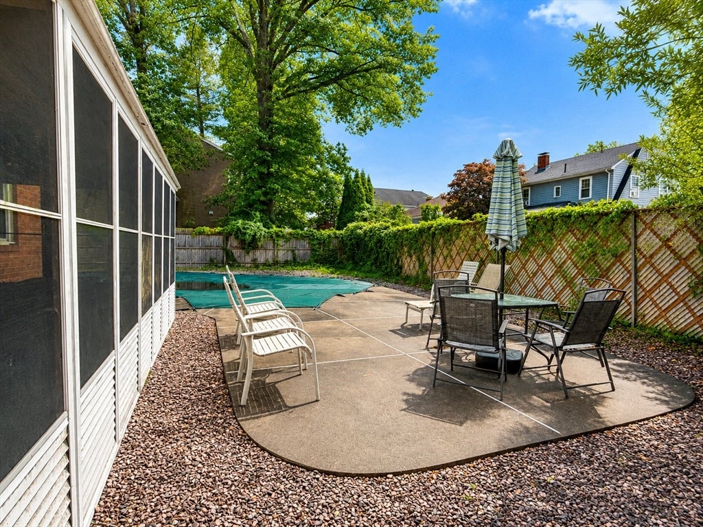 106 Russell Rd, Newton, MA, 106 Russell Rd, Newton, MA Photo #10