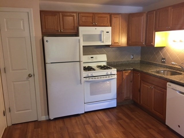 Photo of 1 Cassidy Lane, Medway, MA