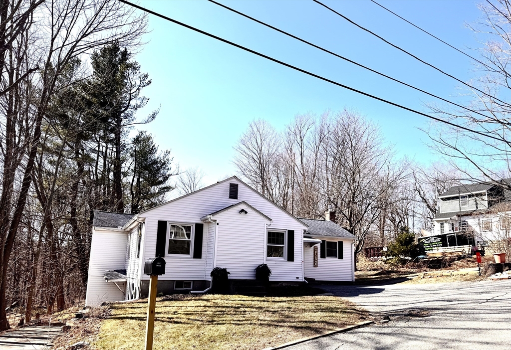 9 Redfield Rd