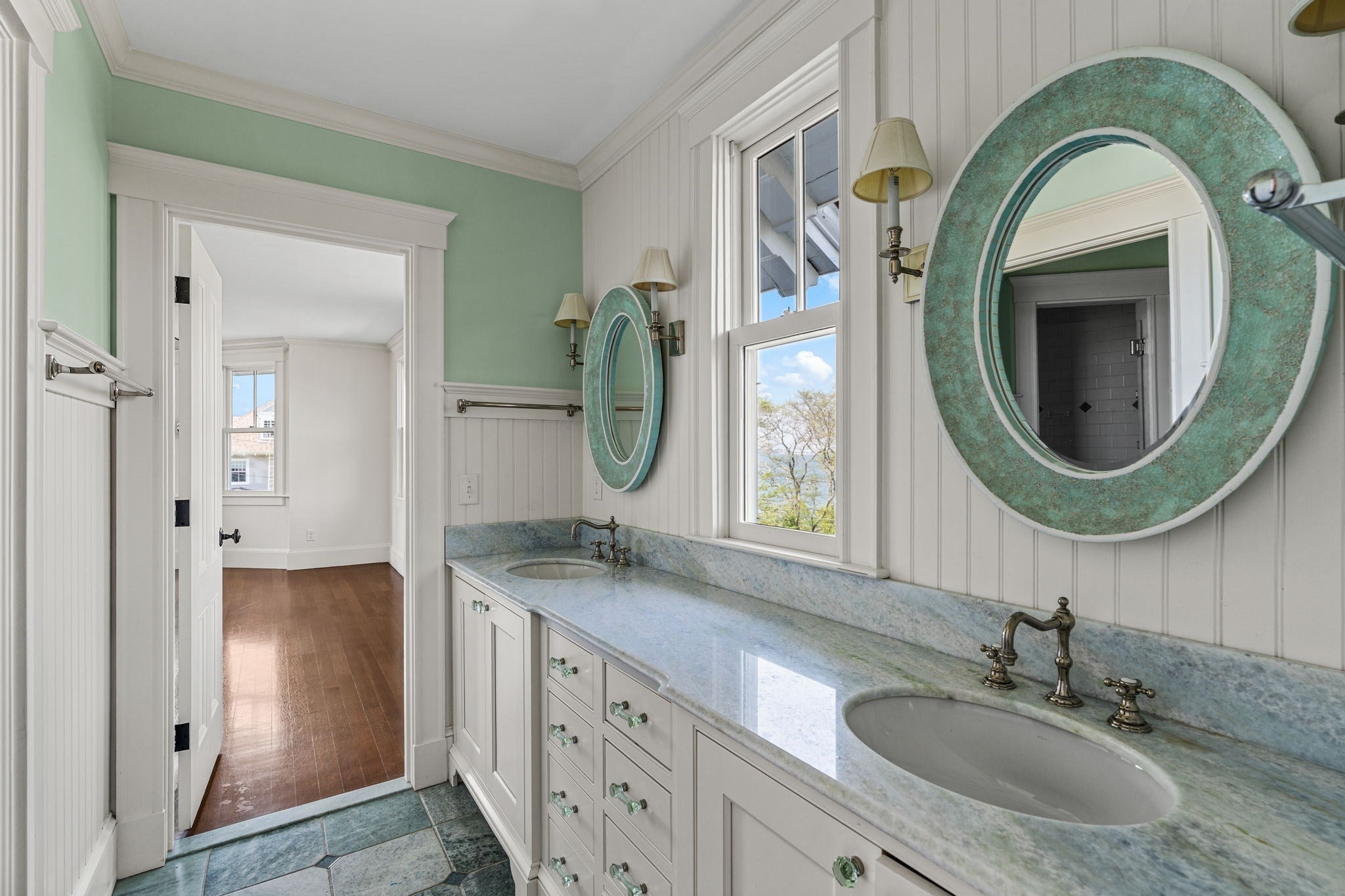 48 Whiton Ave, Hingham, MA Photo #35