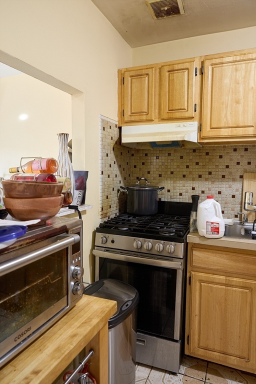 175 Clare Ave B2