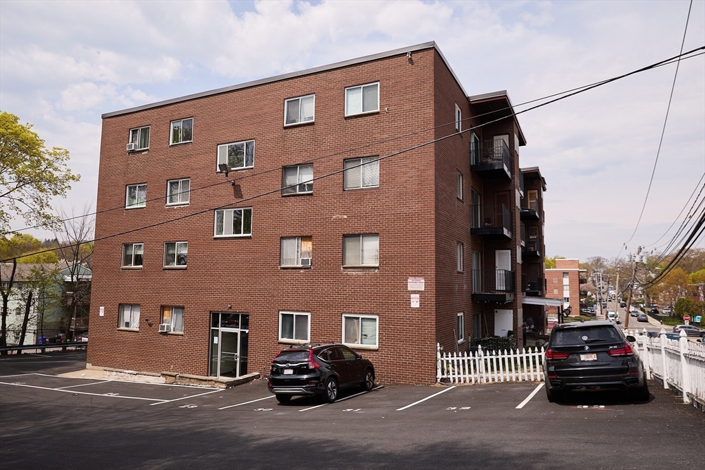 175 Clare Ave B2