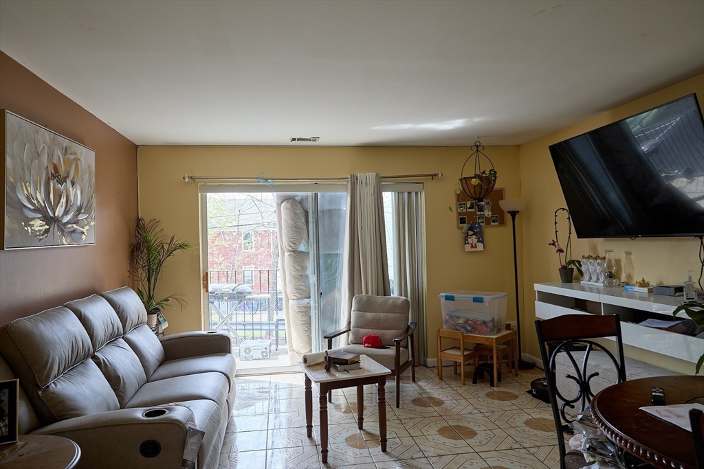 175 Clare Ave B2