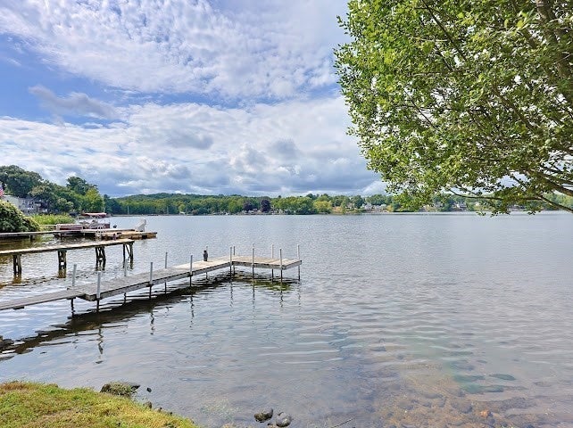 47 Lakeshore Drive, Bellingham, MA, 47 Lakeshore Drive, Bellingham, MA Photo #1