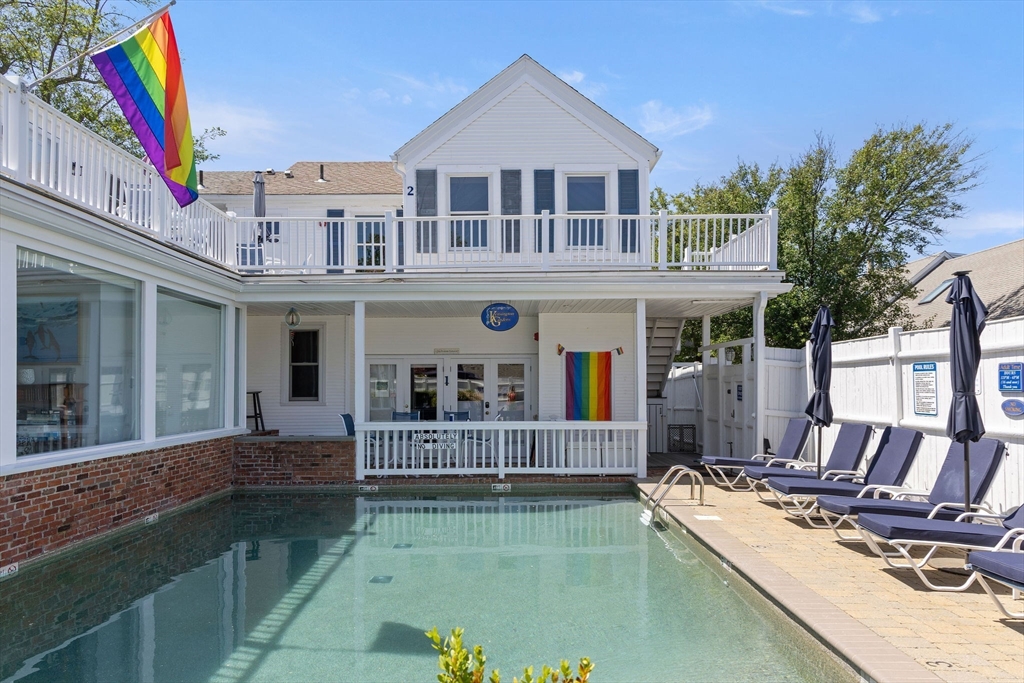 15 Cottage Street 2