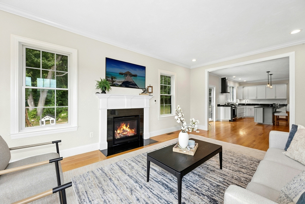 22 Clearview St