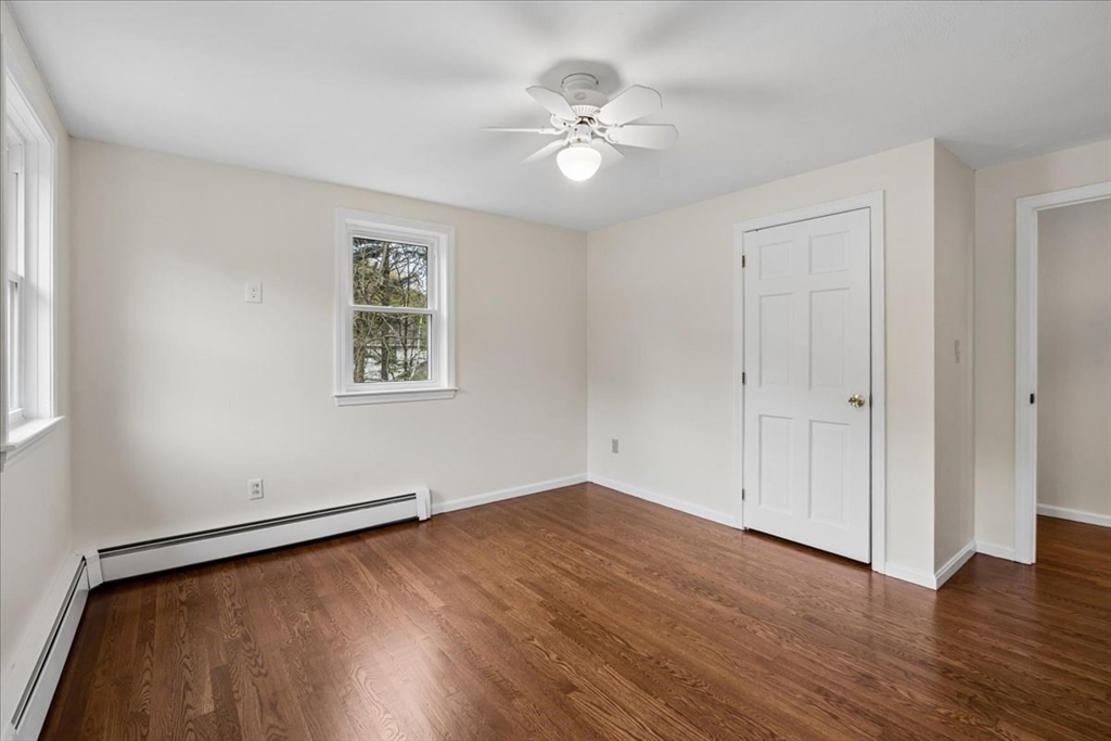 9 Robinhood Road, Tyngsborough, MA Photo #21