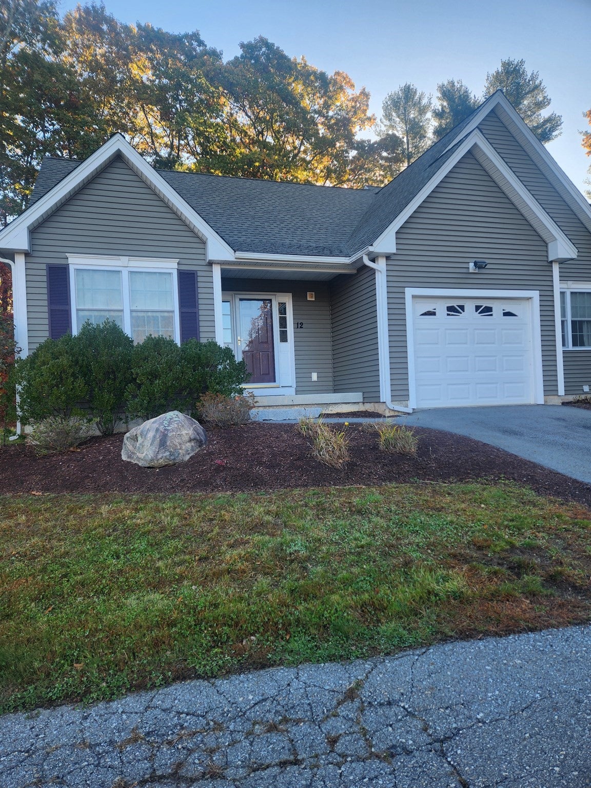 Photo of 12 Kyle Hunter Circle, Rutland, MA