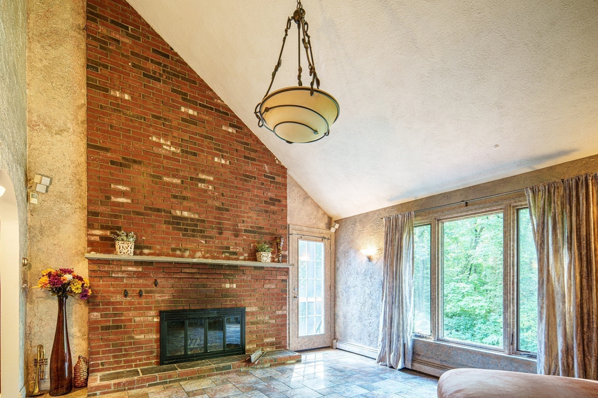 12 Clarridge Circle, Milford, MA Photo #18