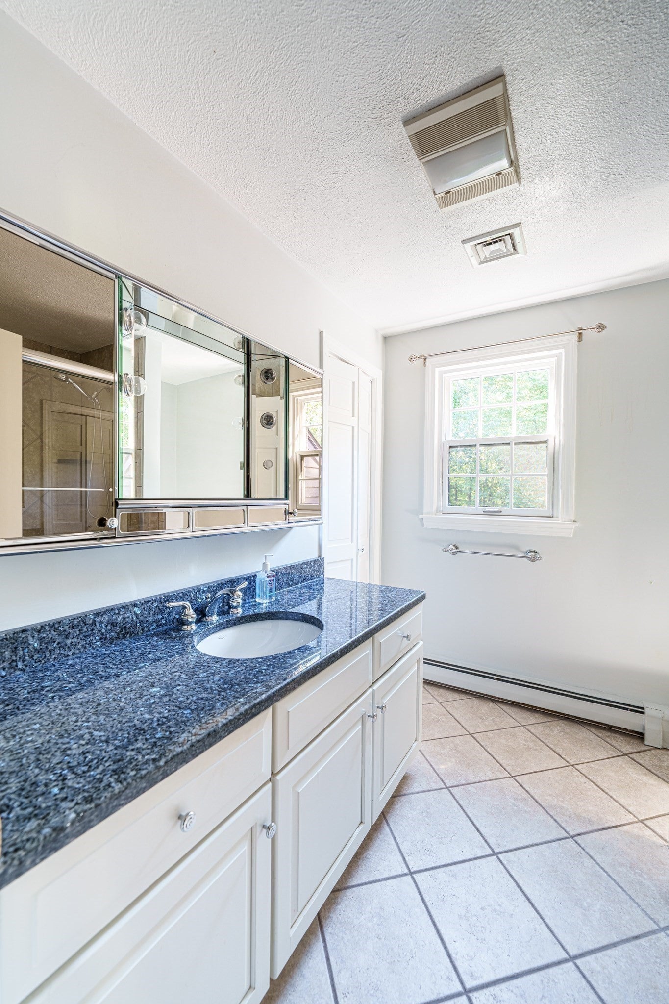12 Clarridge Circle, Milford, MA Photo #24