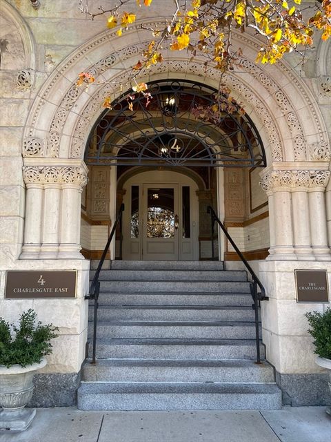 4 Charlesgate East 304 Boston MA 02215