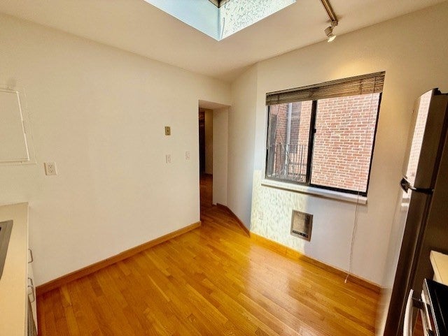 7 Thacher Court #3, Boston, MA Photo #13
