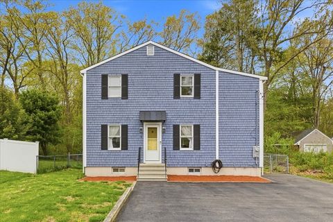 Photo of 9 Douglas Ave, Norwell, MA 02061 (MLS # 73519915)