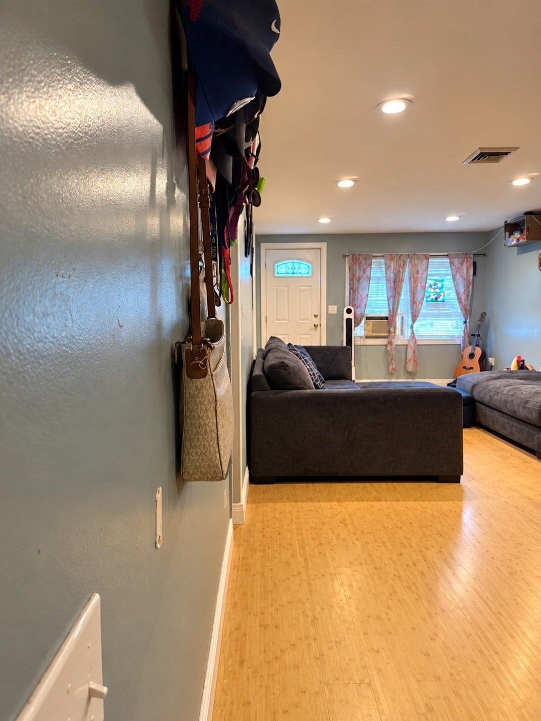 96 Birch St, Attleboro, MA Photo #7
