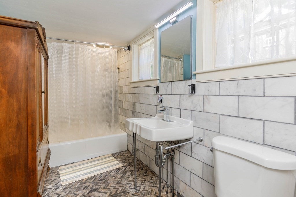 280 Prospect Street, Leominster, MA, 280 Prospect Street, Leominster, MA Photo #17