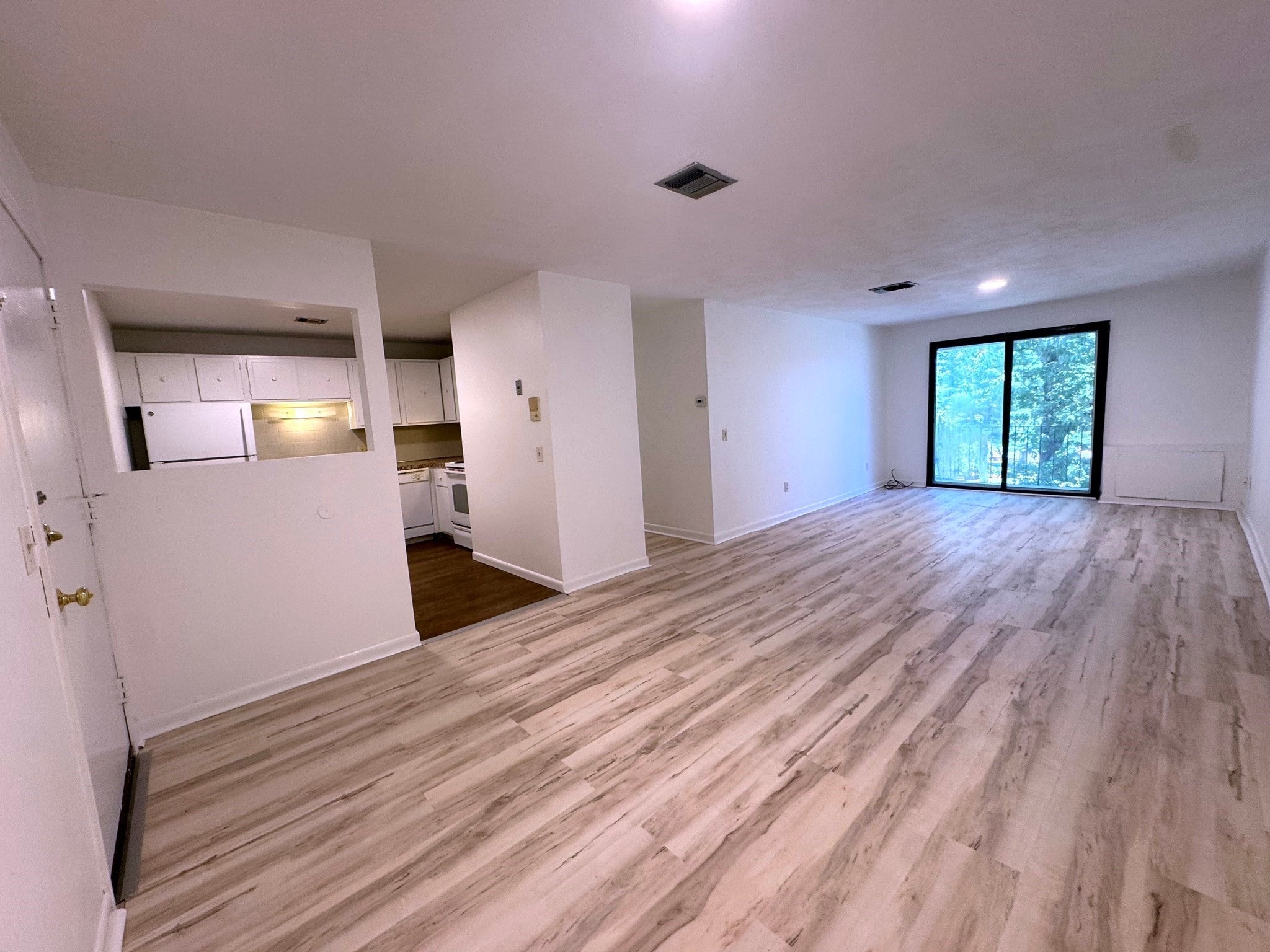 176 Maple Ave. 4-34