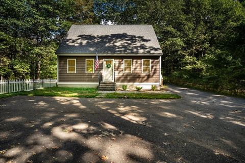 61 Blake Road Epping NH 03042