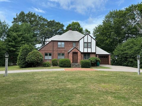 229 Union St Norwood MA 02062