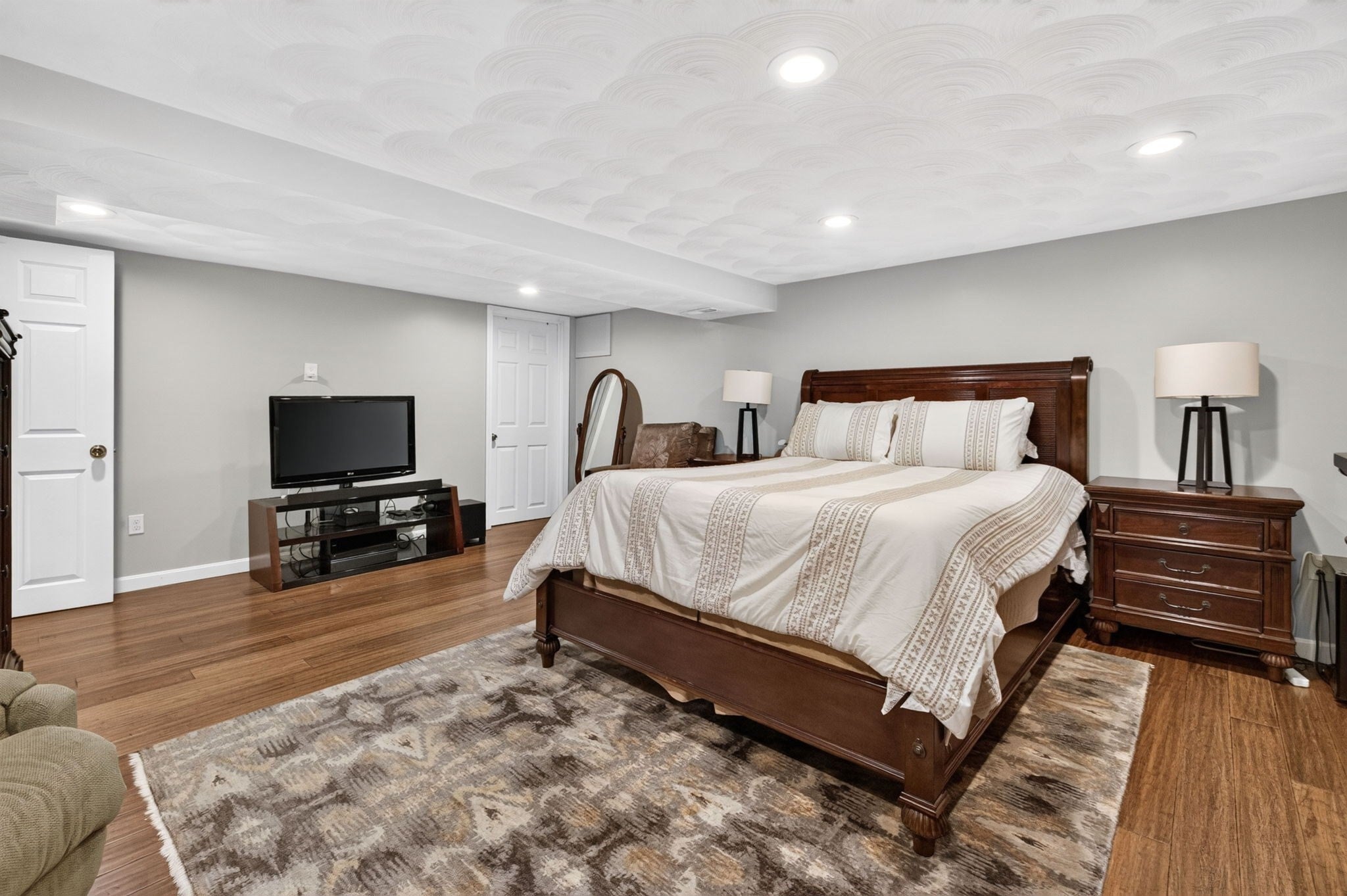 215 Mendon Road, North Attleboro, MA Photo #31