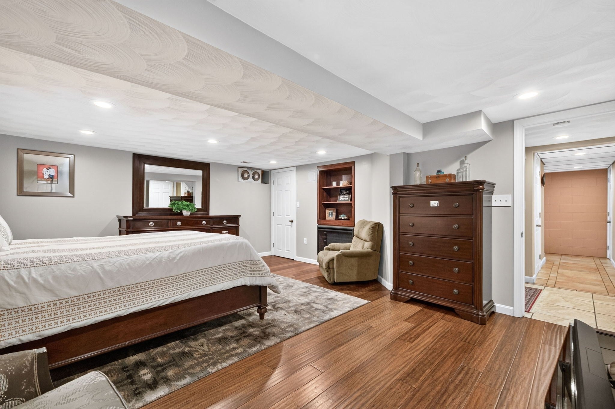 215 Mendon Road, North Attleboro, MA Photo #30