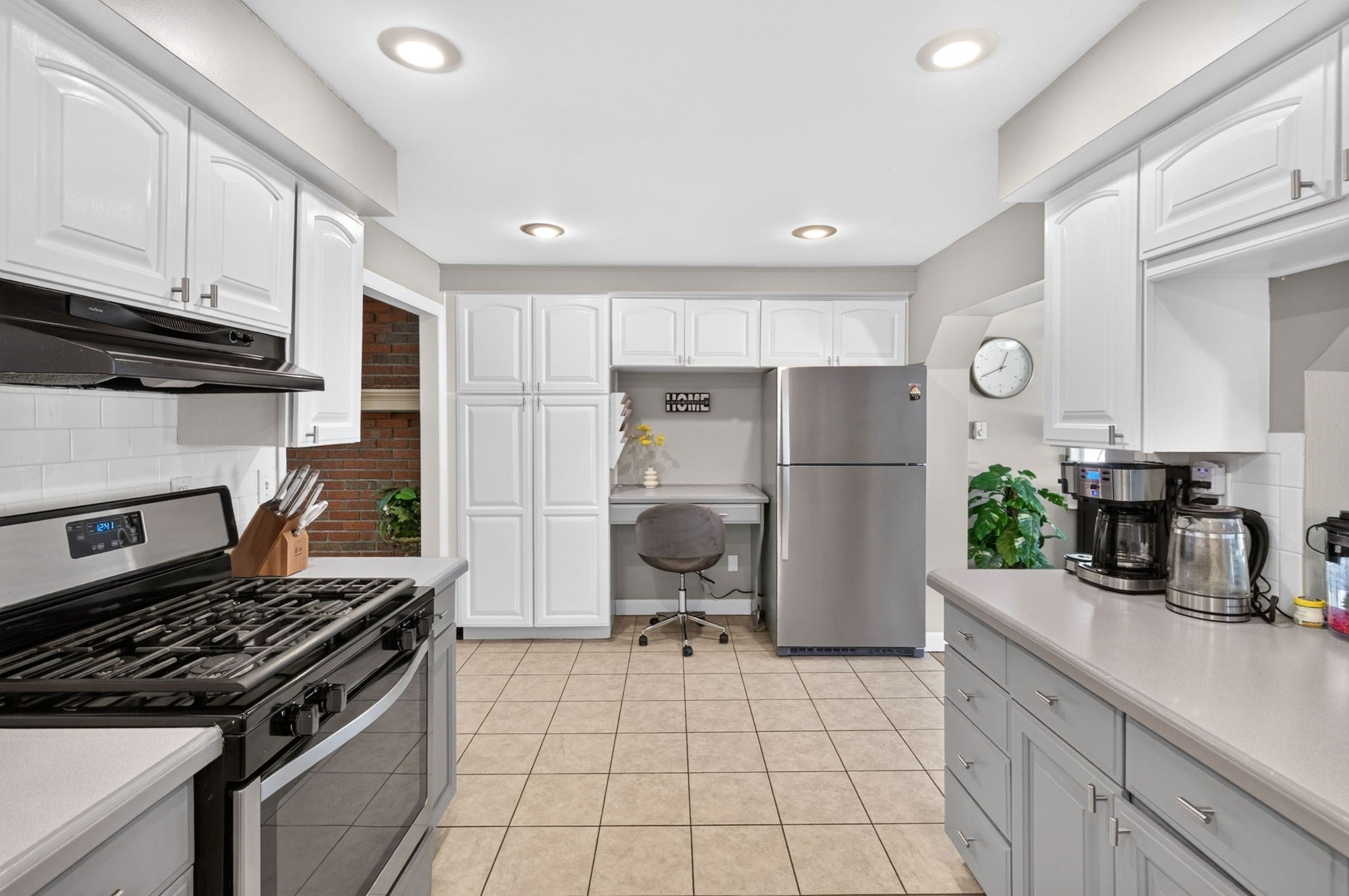 215 Mendon Road, North Attleboro, MA Photo #14