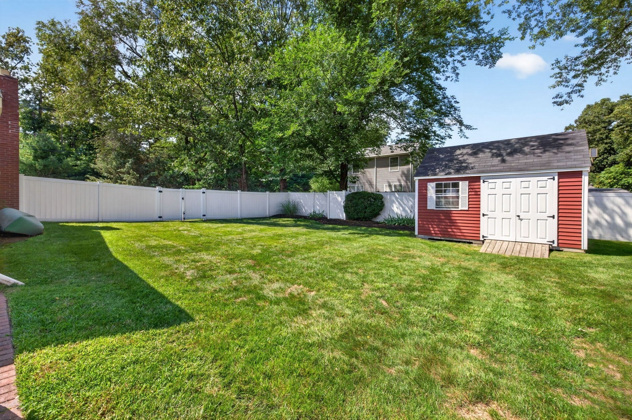 215 Mendon Road, North Attleboro, MA Photo #38