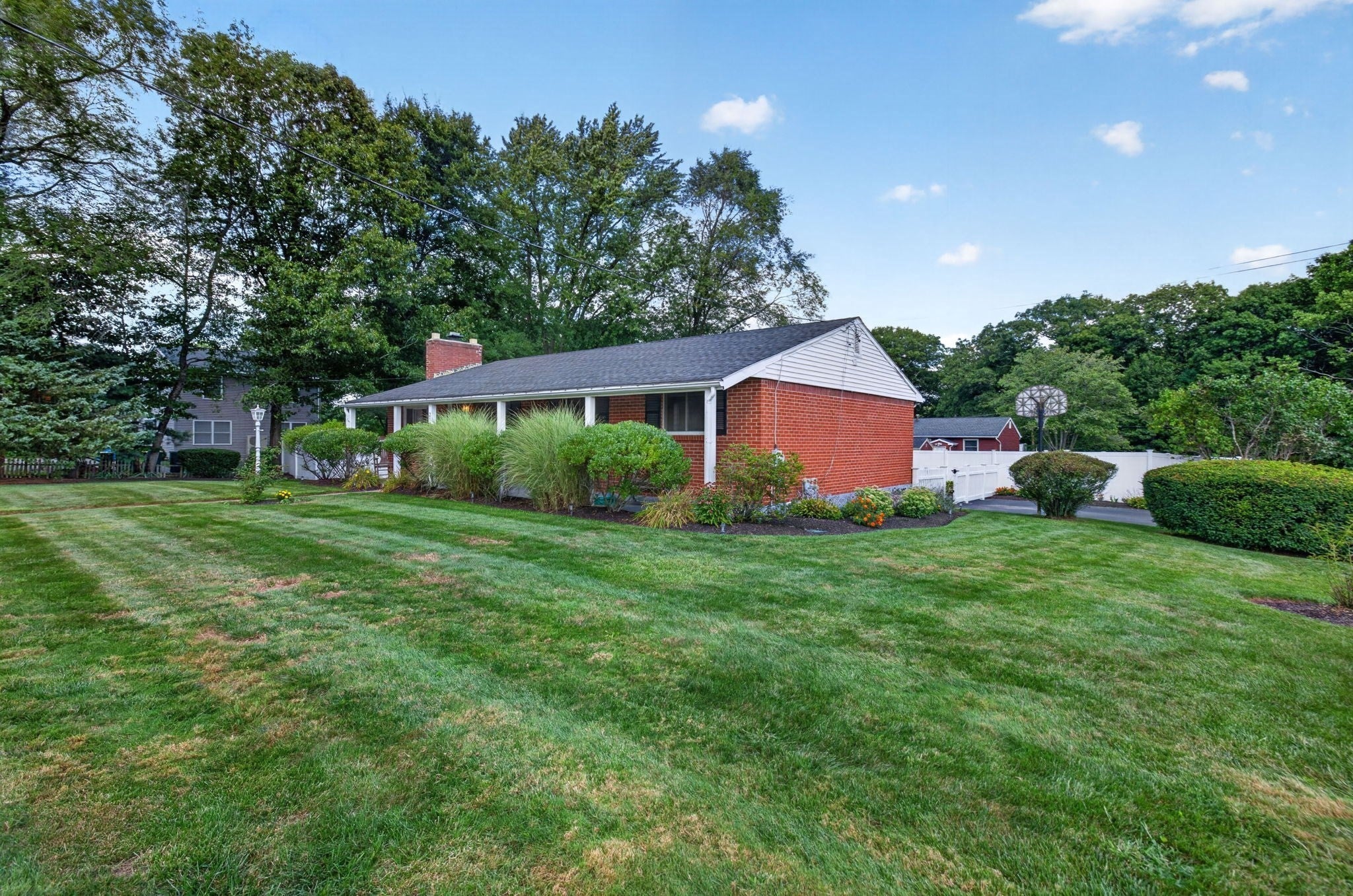 215 Mendon Road, North Attleboro, MA Photo #37