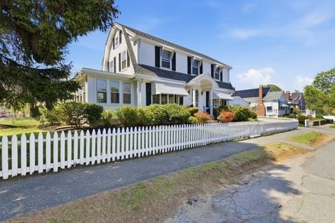 Photo of 57 Cumberland Circle, Lynn, MA 01904 (MLS # 73513529)