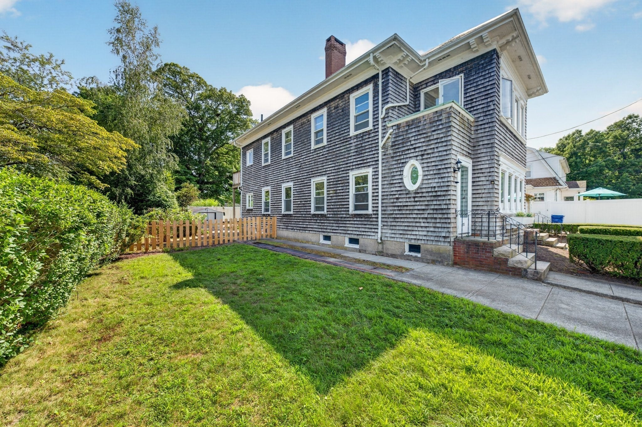 370 Maple Street #1, New Bedford, MA, 370 Maple Street #1, New Bedford, MA Photo #2