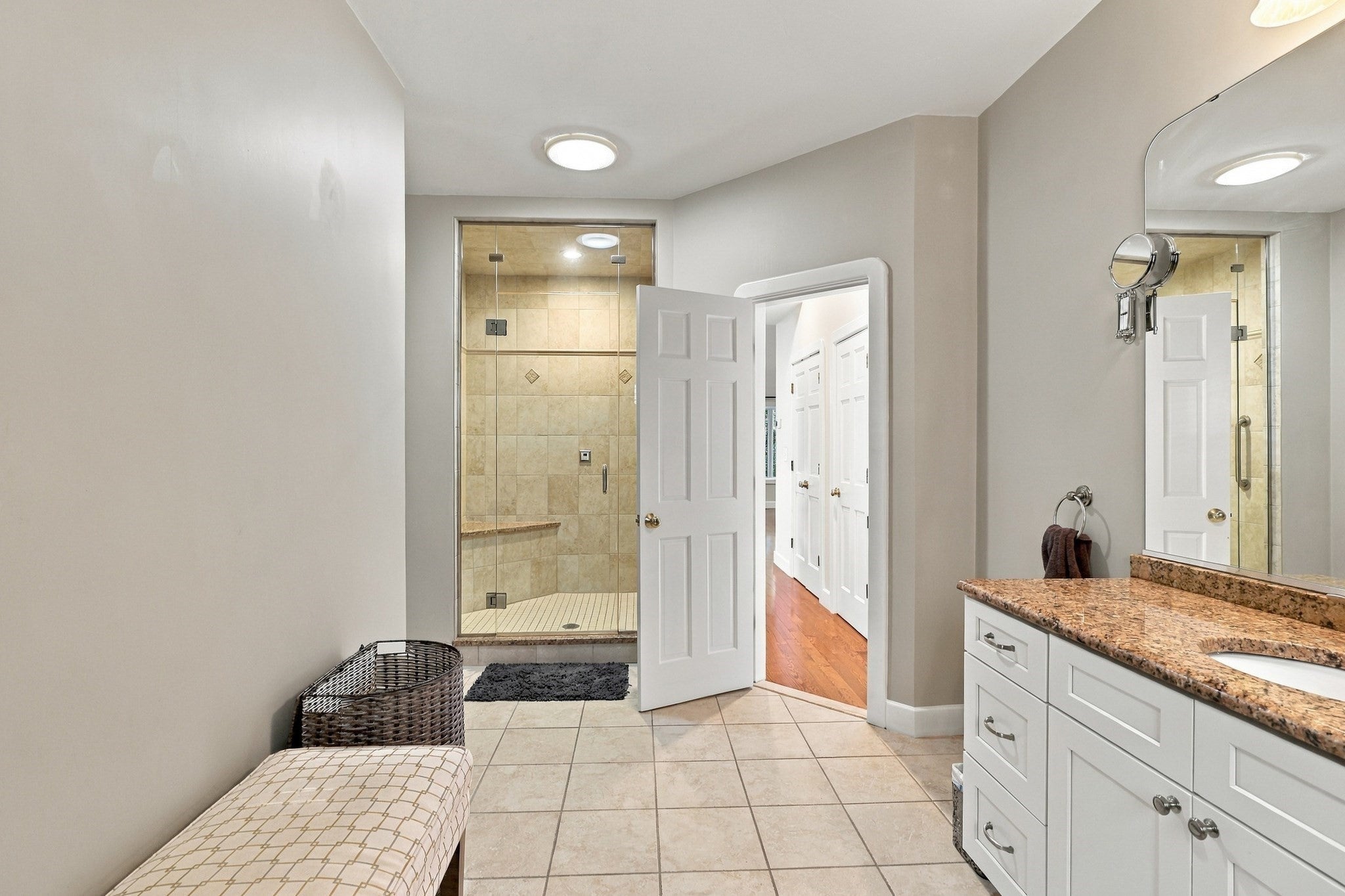11 Aris Way, Milford, MA, 11 Aris Way, Milford, MA Photo #20