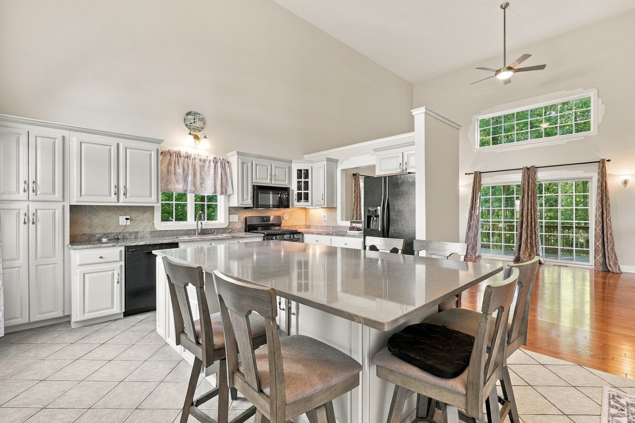 11 Aris Way, Milford, MA, 11 Aris Way, Milford, MA Photo #9