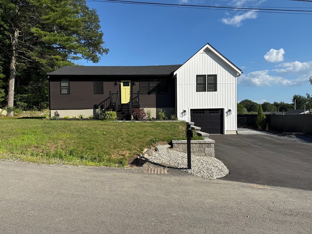 6 Morse Ave