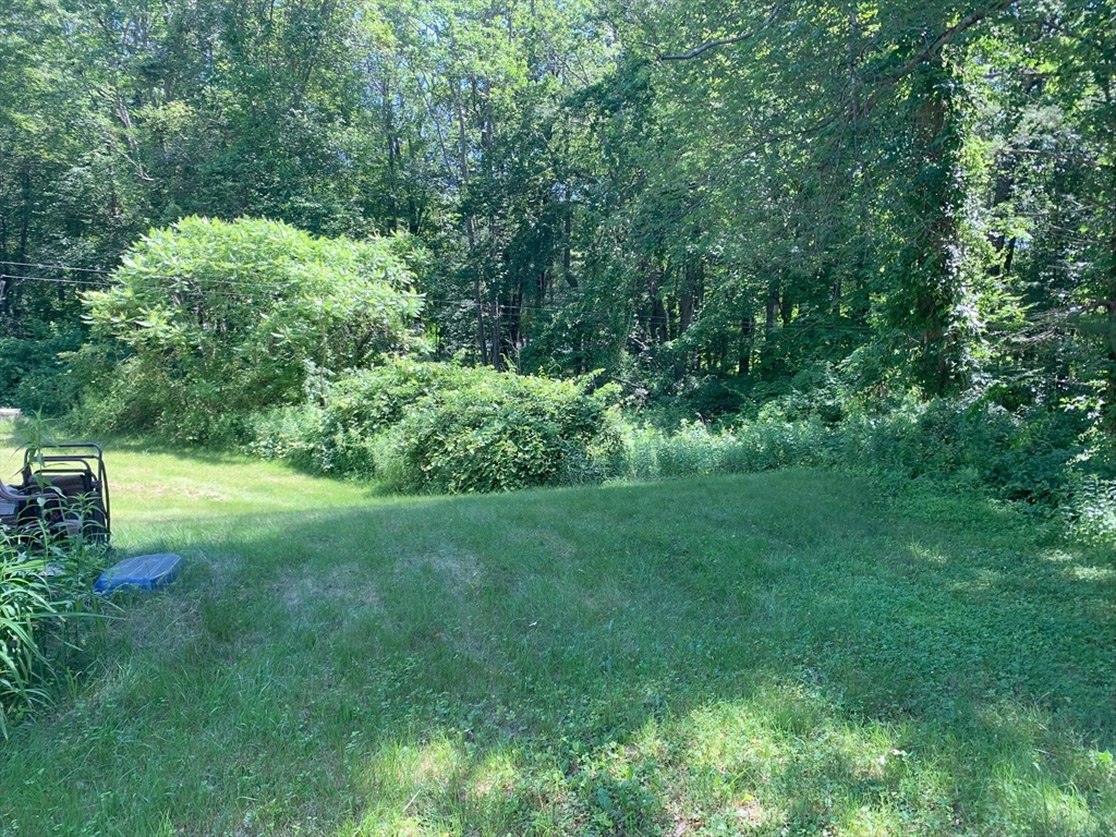 389 Breakneck Rd