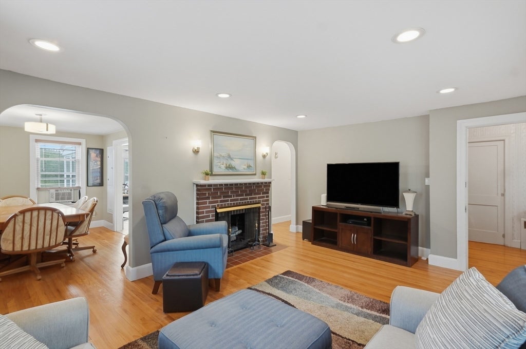 269 Lynn Street, Peabody, MA, 269 Lynn Street, Peabody, MA Photo #9