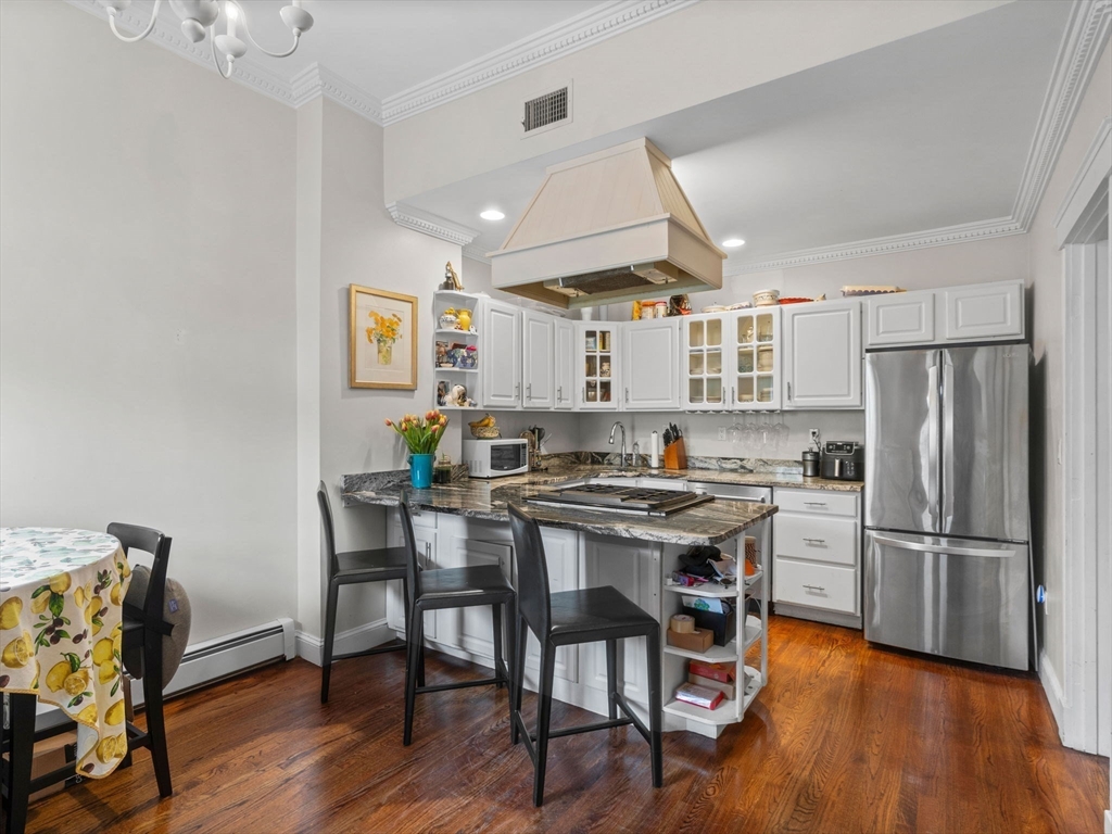 289 K Street
