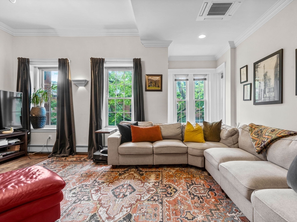 289 K Street