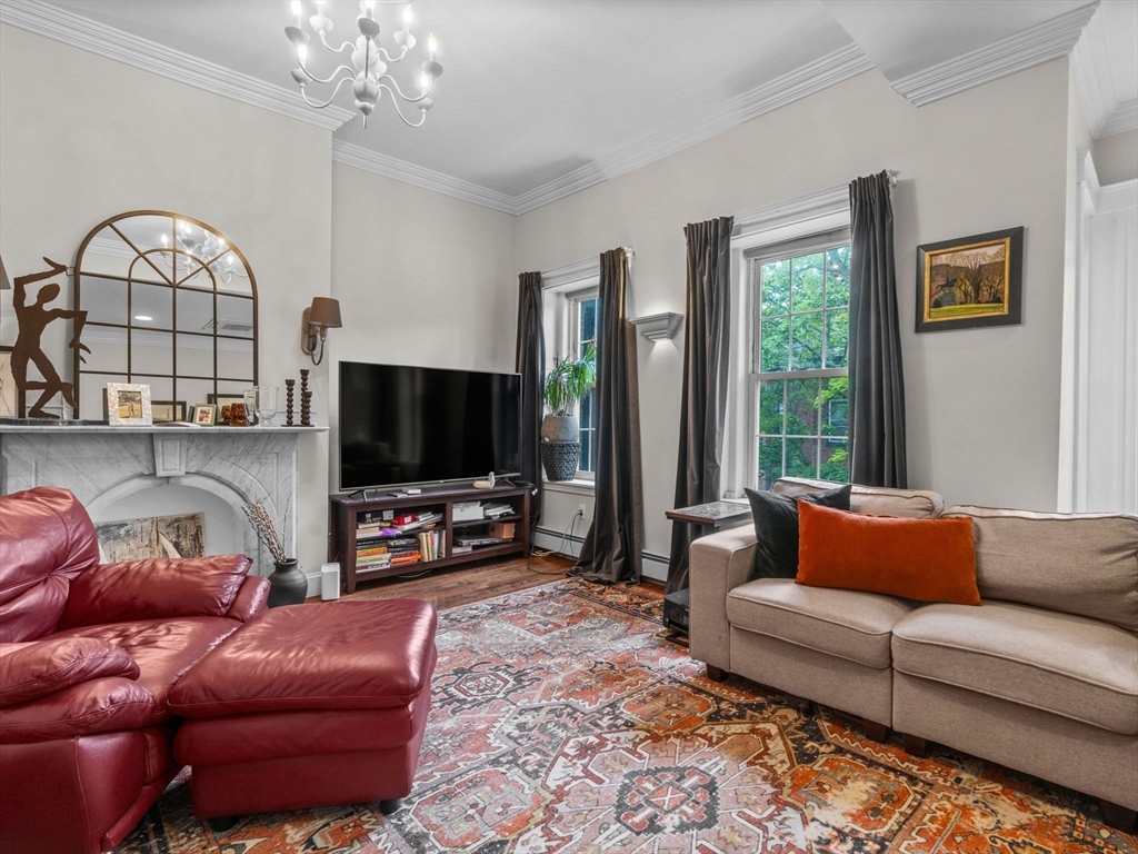 289 K Street