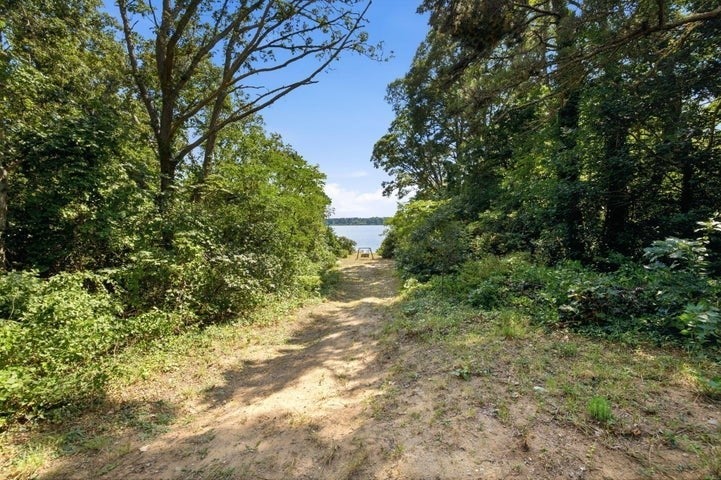 455 Kingsbury Beach Rd, Eastham, MA Photo #10