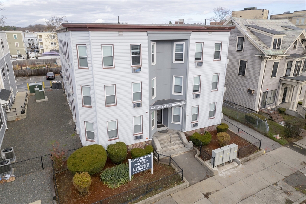 69 N Common St