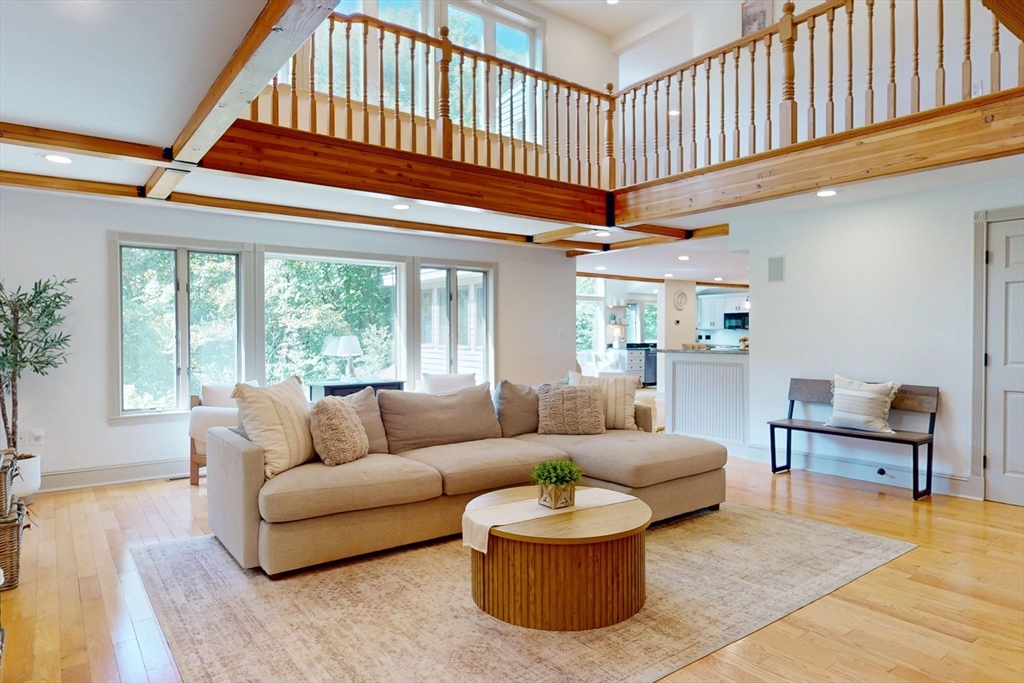 22 Old Cambridge Tpke