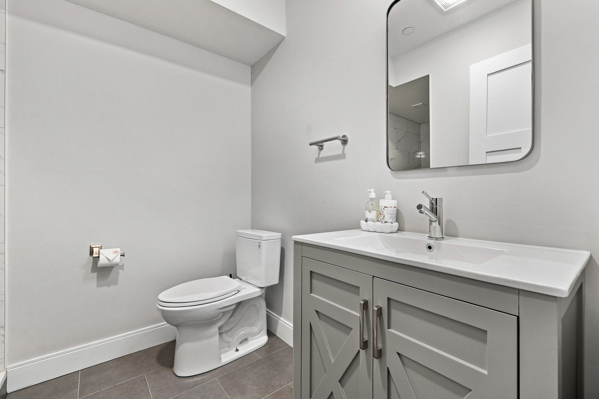 1721 Centre St #204, Boston, MA, 1721 Centre St #204, Boston, MA Photo #12