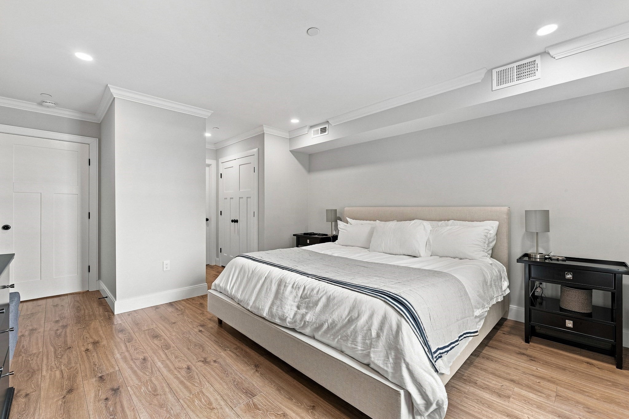 1721 Centre St #204, Boston, MA, 1721 Centre St #204, Boston, MA Photo #17