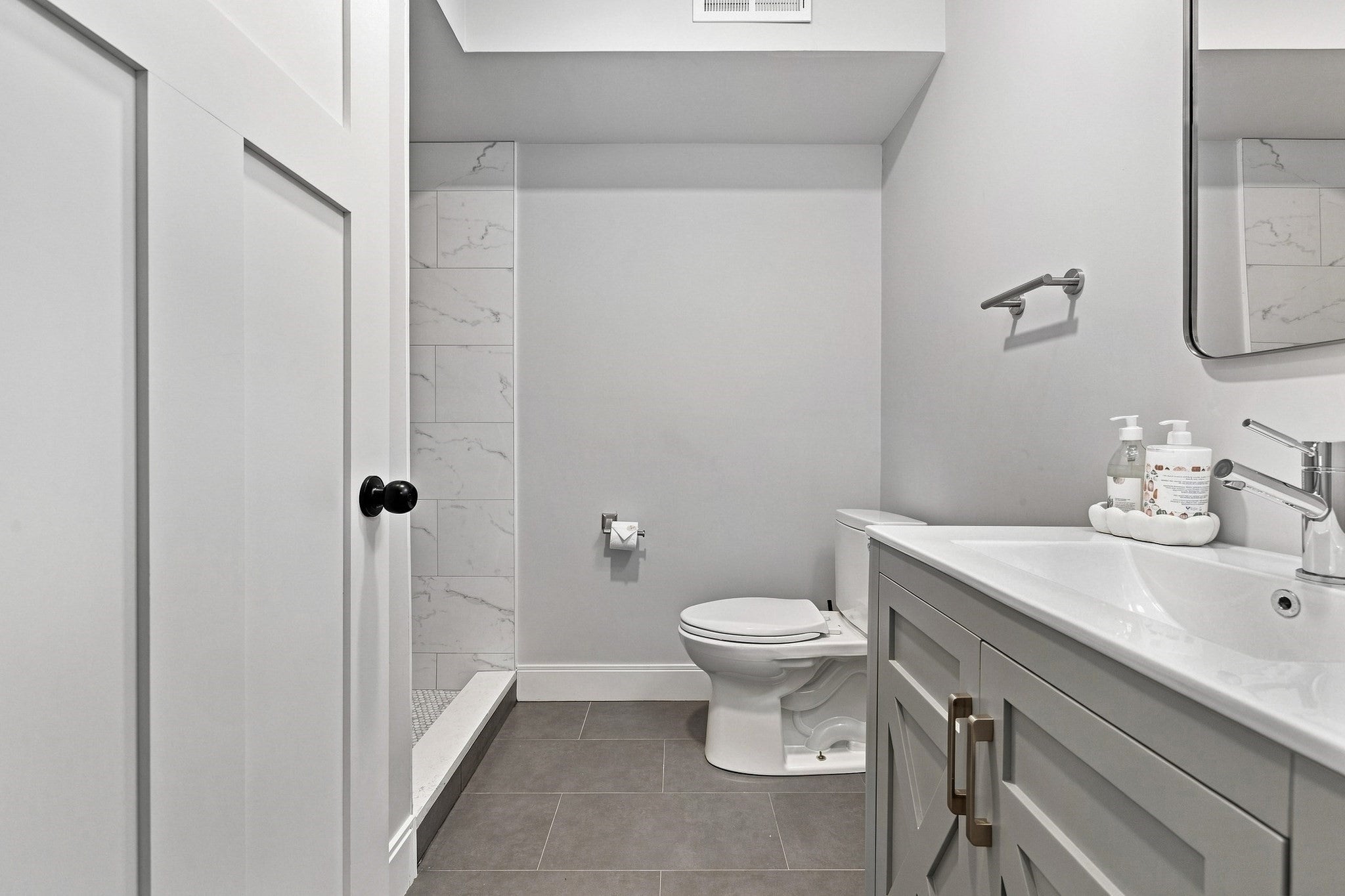 1721 Centre St #204, Boston, MA, 1721 Centre St #204, Boston, MA Photo #13