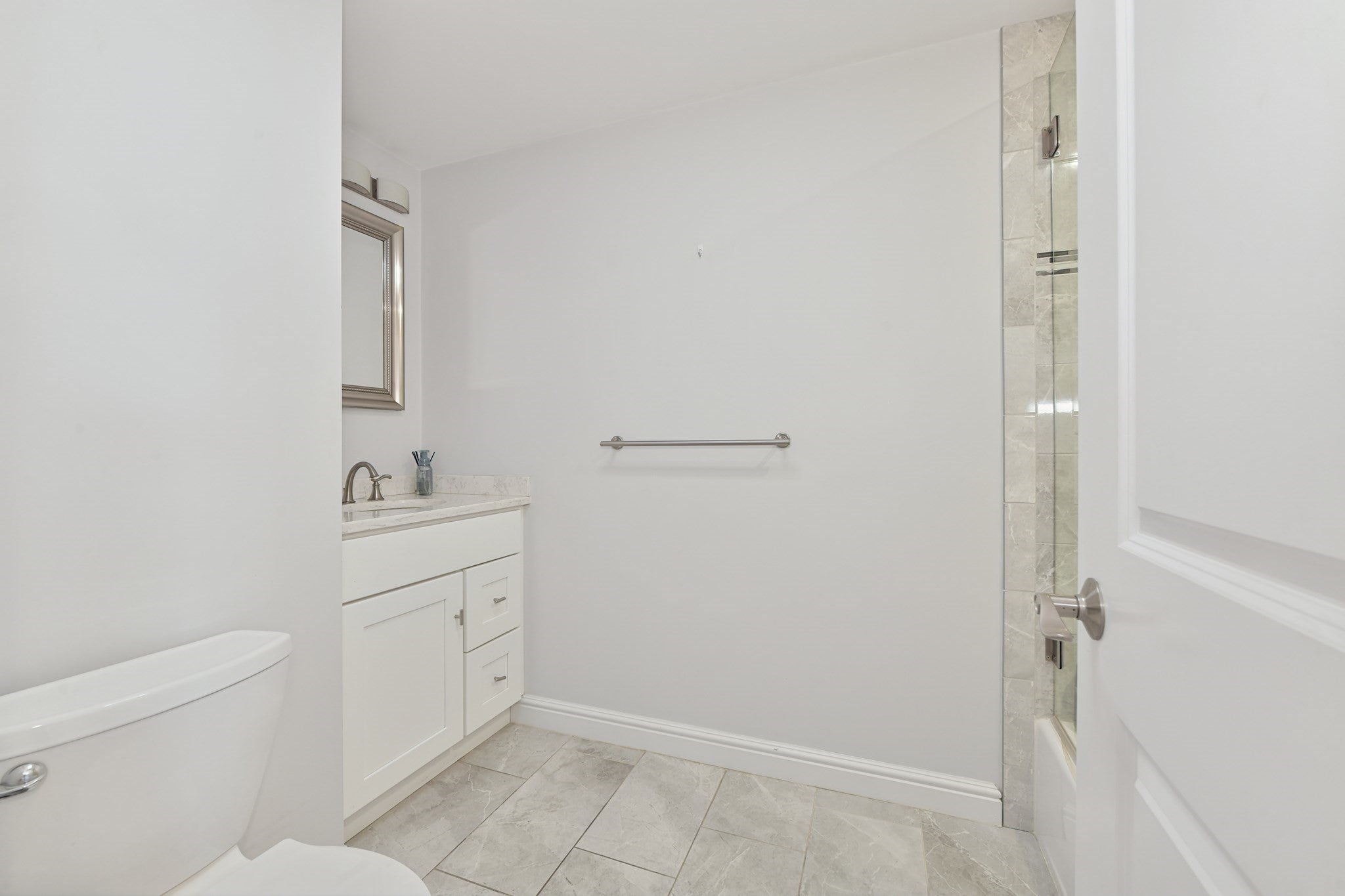 214-216 E Eagle St #5A, Boston, MA Photo #10