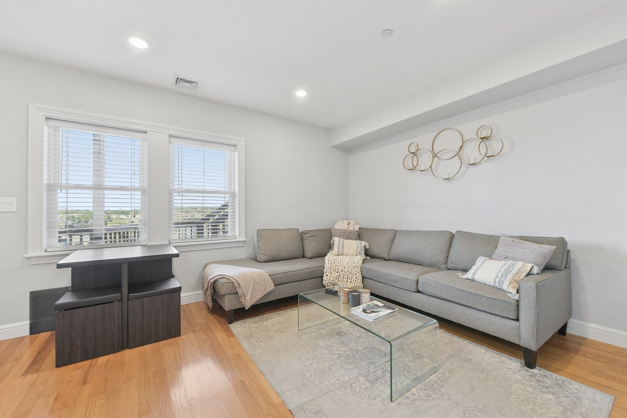 214-216 E Eagle St #5A, Boston, MA Photo #5