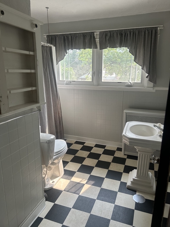 19 Wellesley Rd, Holyoke, MA, 19 Wellesley Rd, Holyoke, MA Photo #18